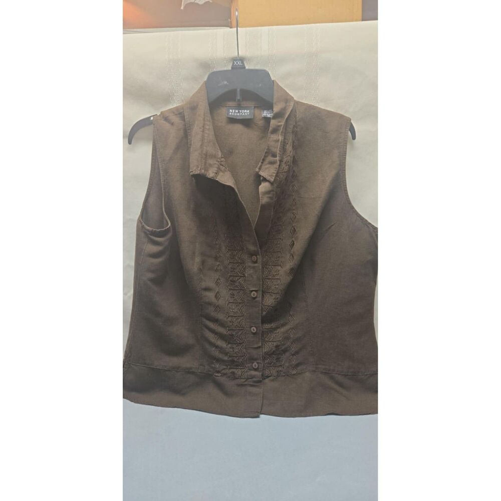 Sleeveless Top Womens Size XL Brown New York V-Neck